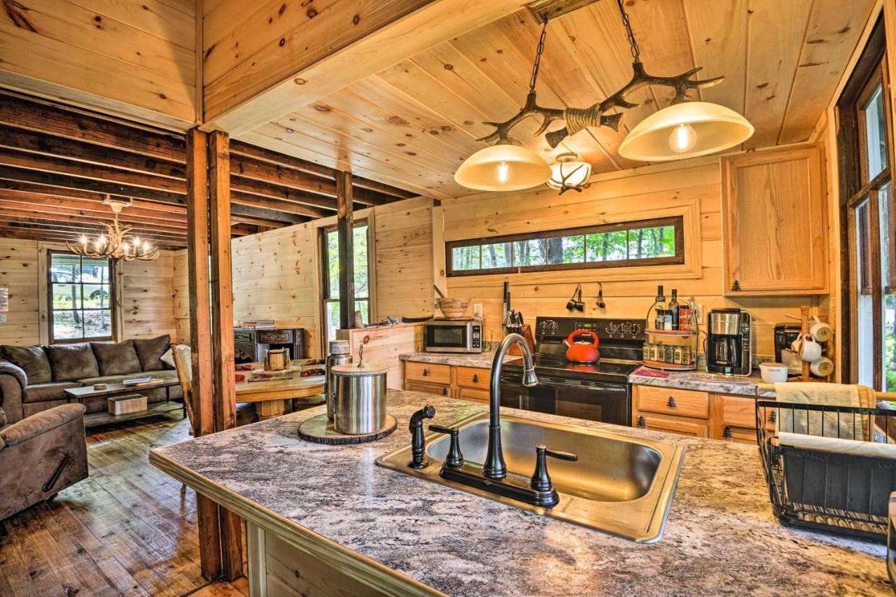 Adirondacks Cabin With Fire Pit On Otter Lake! Forestport Exterior photo