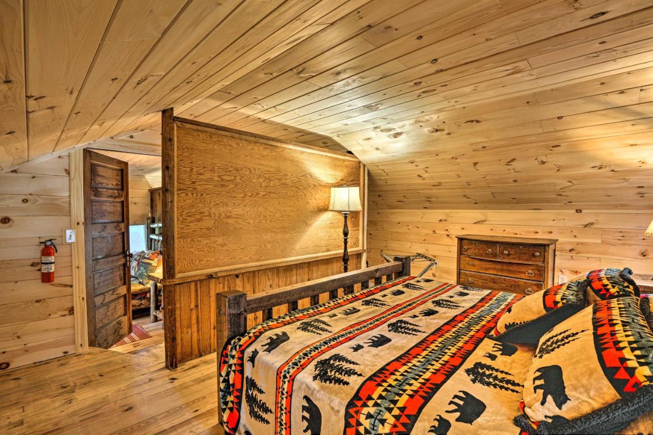 Adirondacks Cabin With Fire Pit On Otter Lake! Forestport Exterior photo